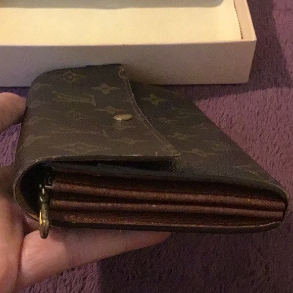 Authentic Louis Vuitton Monogram Porte Montaigne Billets Tresor Sara Long Wallet - Picture 13 of 15